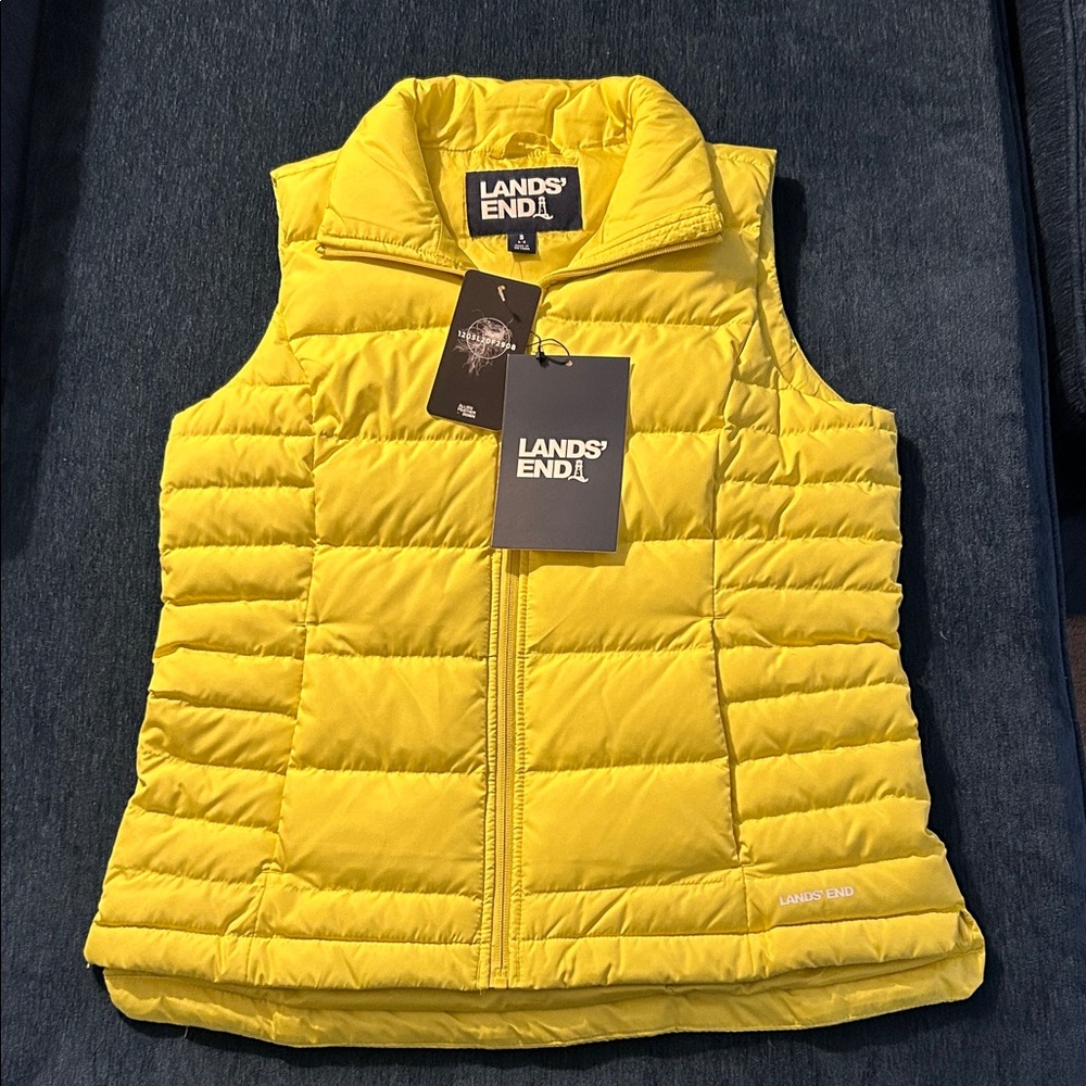 💛💛Lands' End Vibrant Yellow Quilted Vest Women’s Size Small (6-8) NWT $120